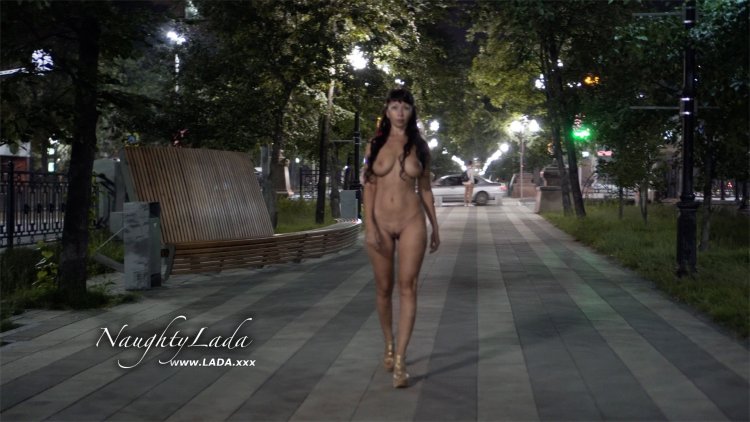 Exhibitionist Naughty Lada