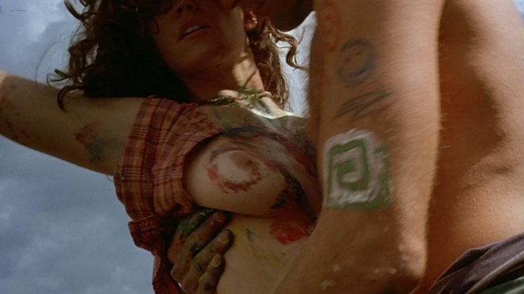 Naked boobs in the film saw