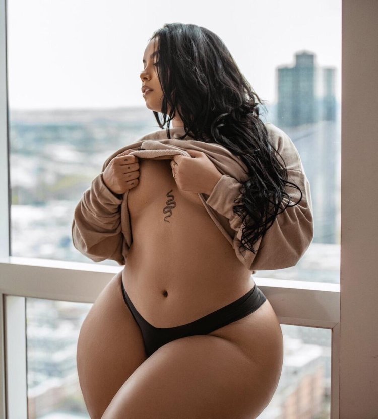 Stefania King Plus Saiz