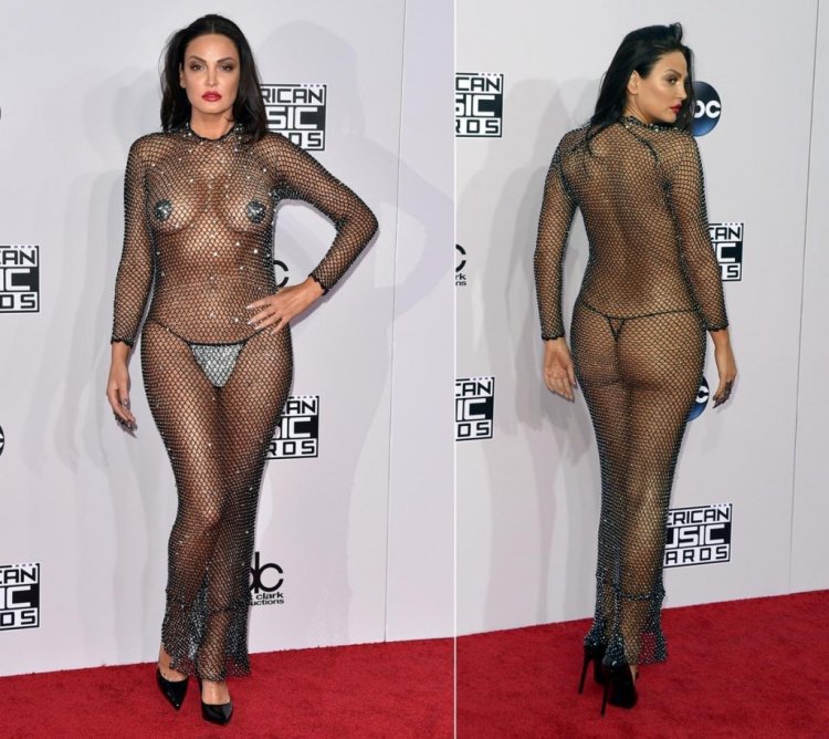 Naked outfits of stars
