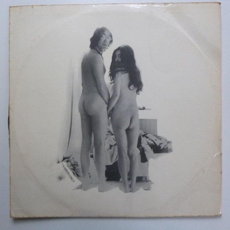 Yoko it and John Lennon Naked