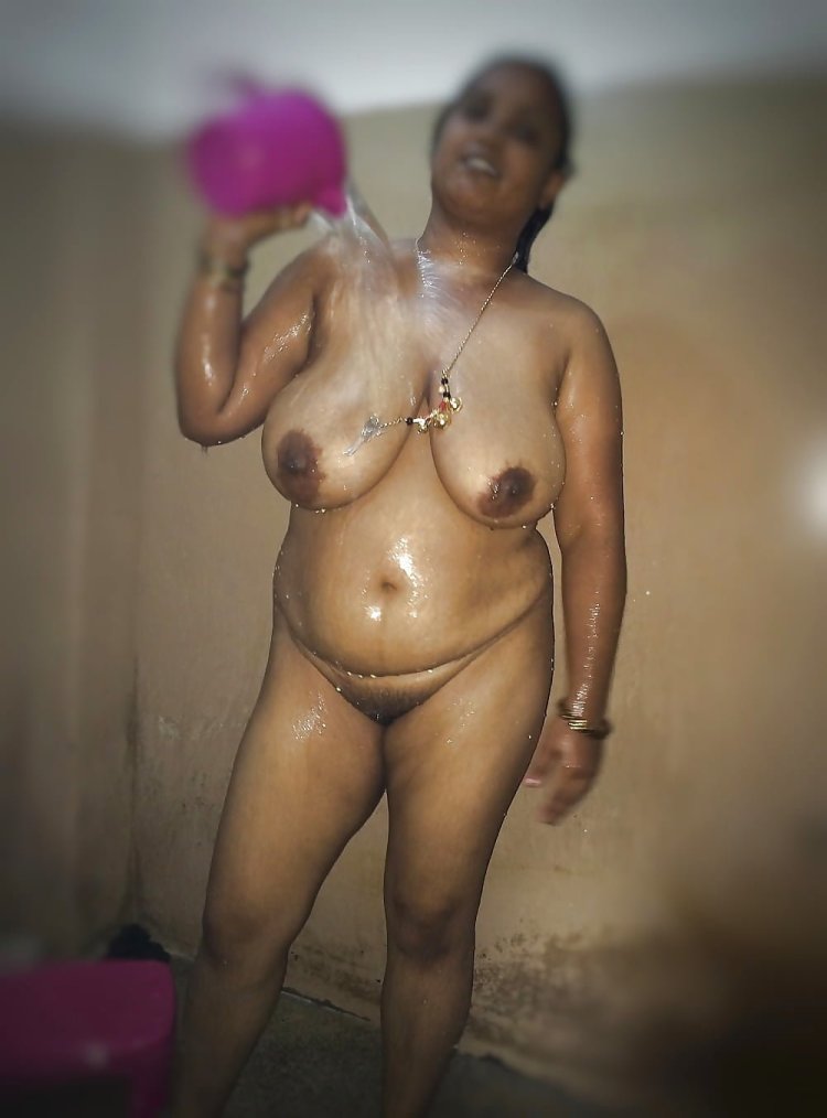 Chubby naked Tamil women
