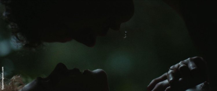 Victoria Carmen Sonn Nude