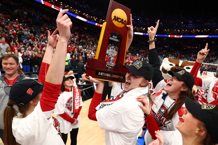 Wisconsin volleyball of a woman drain