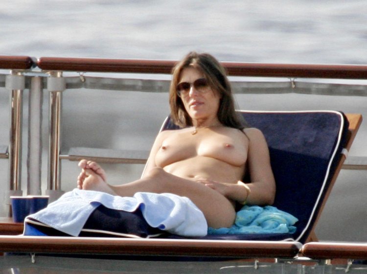 Elizabeth Hurley naked