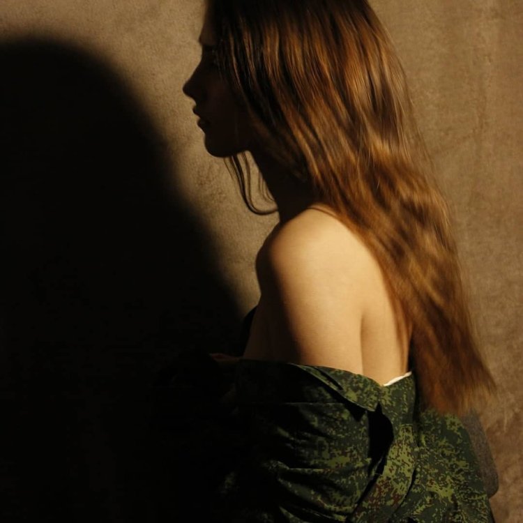 Maria Babako photo session