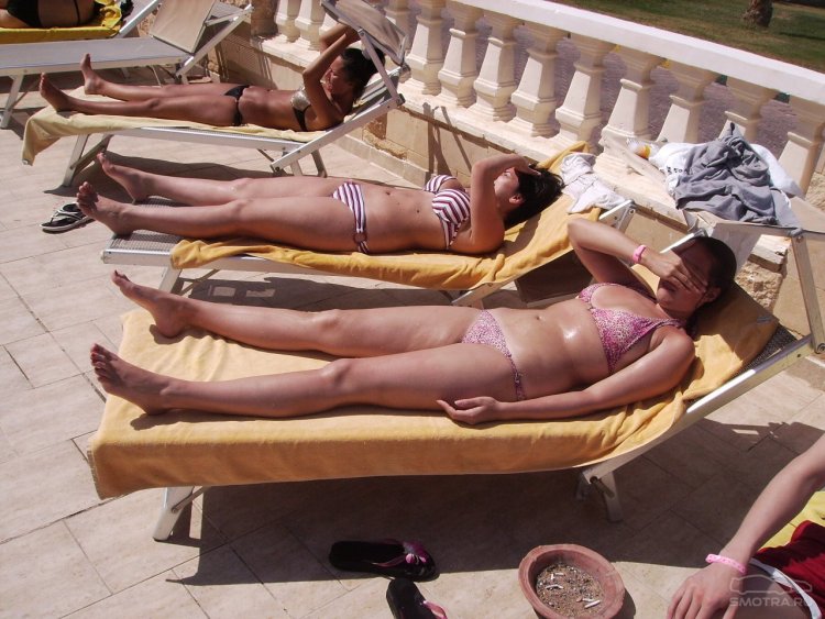 Wife undressed in Egypt