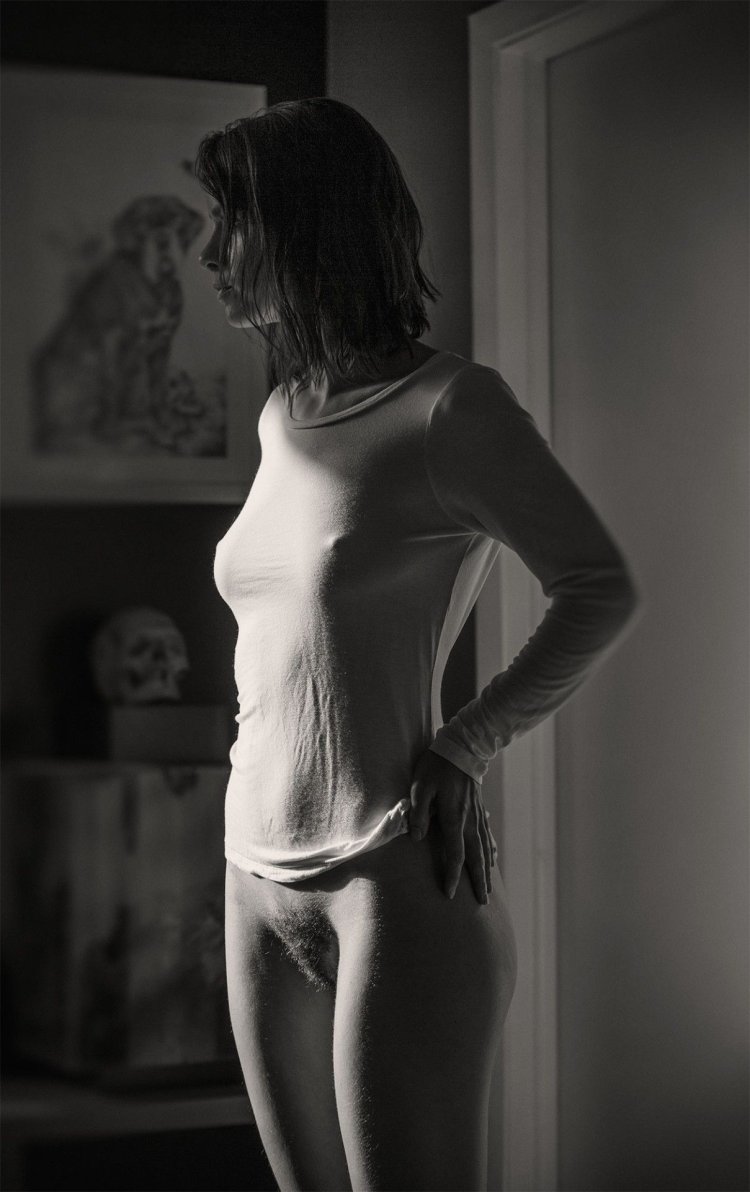 Girls with a wide gap nude