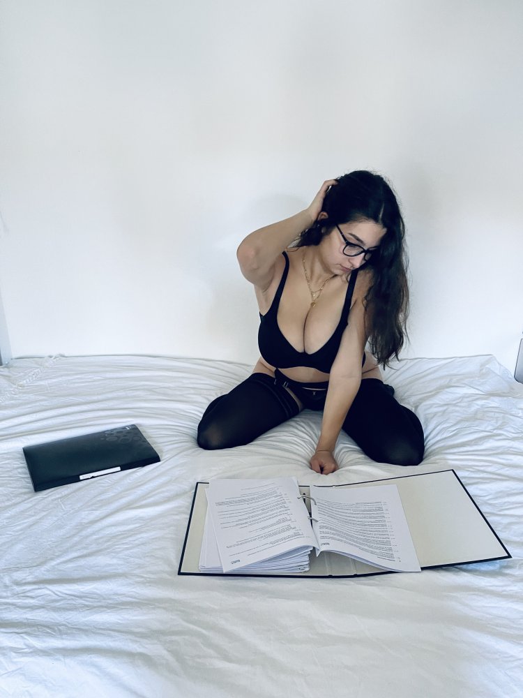 Anastasia komori Onlifans