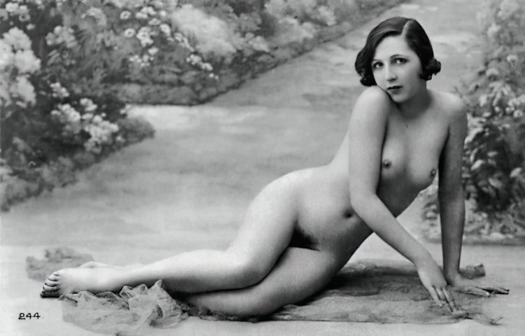 Naked women of the last century