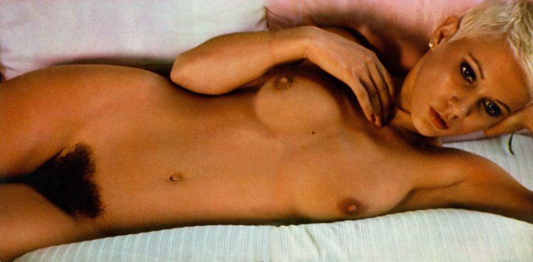 Annie Bel actress naked