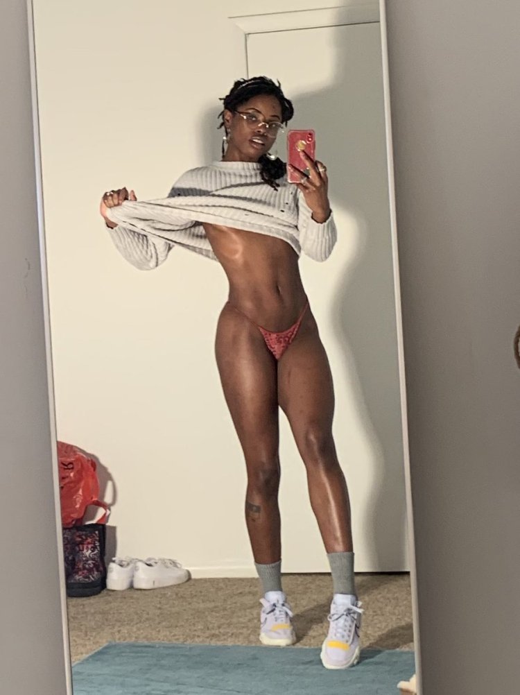 Victoria Grace Slimthick Naked