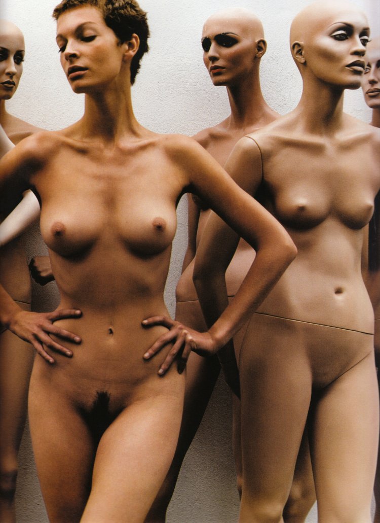 Naked female mannequin