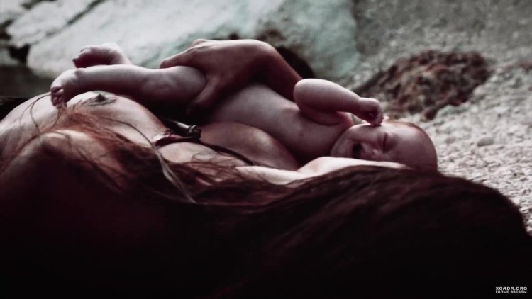 Naked Sarah Tomko boobs