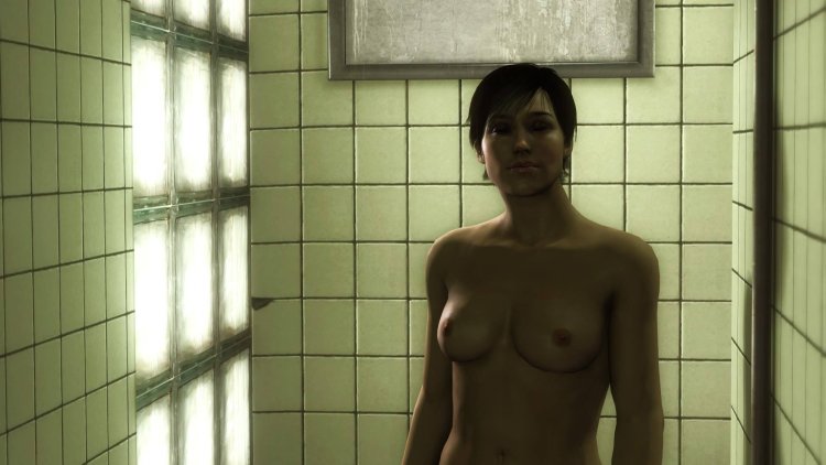 Hery Rhine Madison Page in the shower