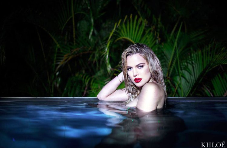 Chloe Kardashian naked photo