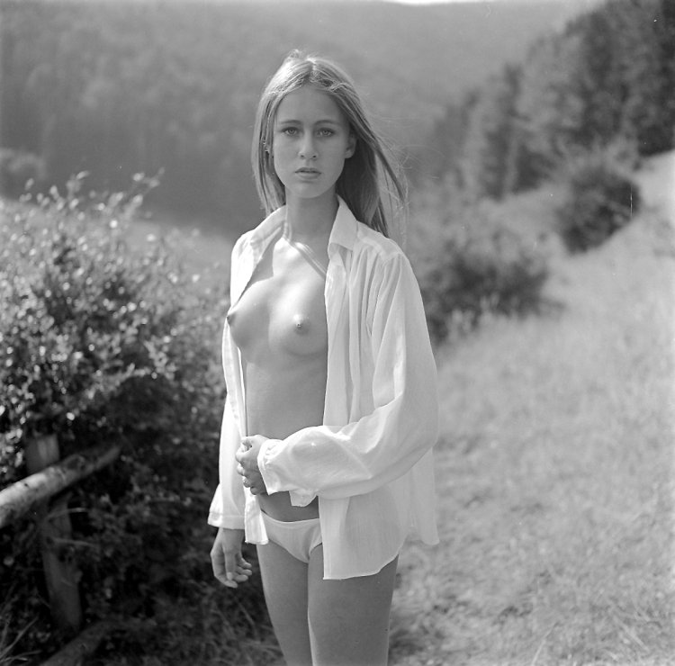 DDR Nudes and Erotic Pics 40s - 80s - 574