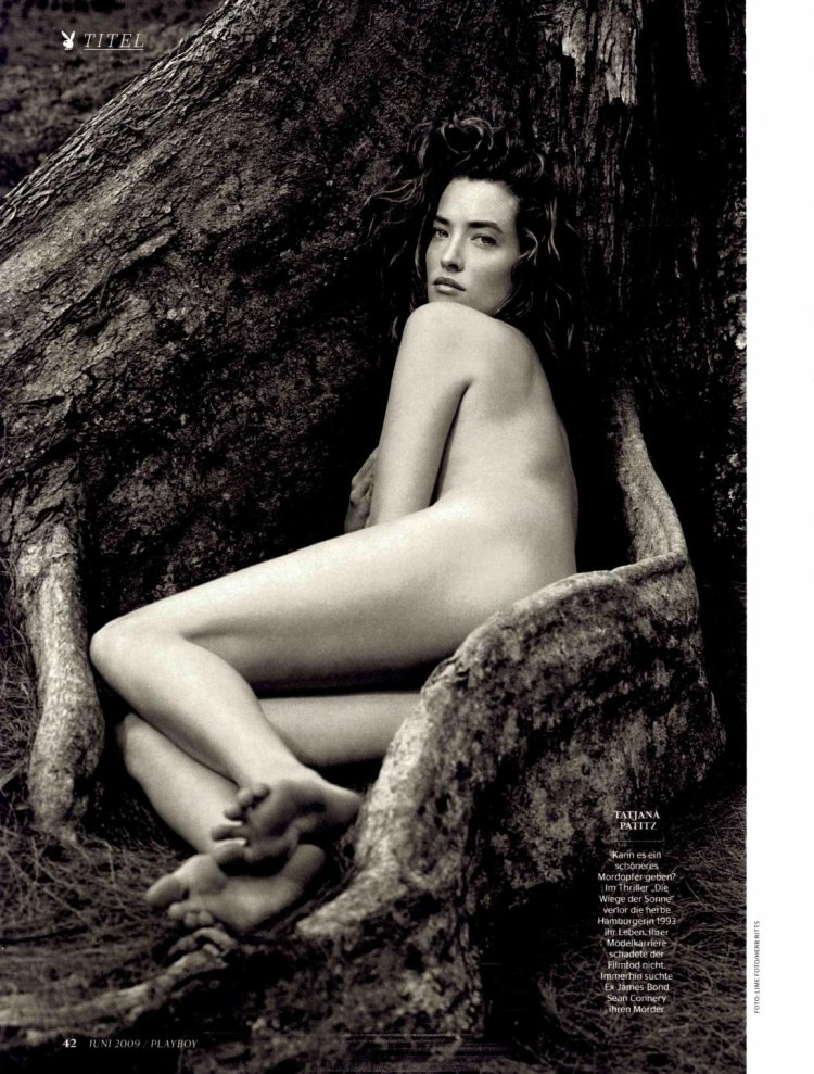 Tatyana Patitz is bare