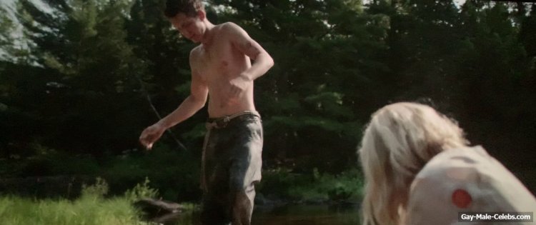 Tom Holland is completely naked