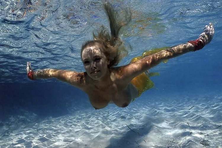 Breast under water