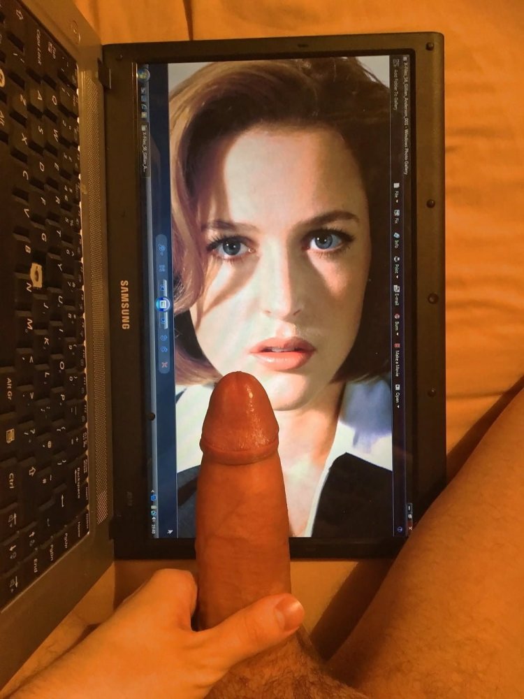 Gillian Anderson Cum Tribute