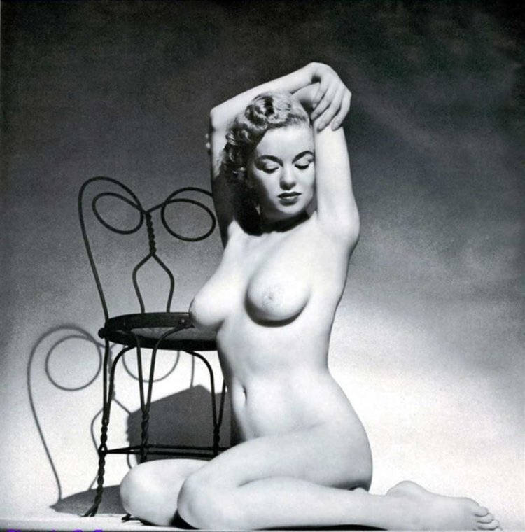 Earl Moran Marilyn Monroe Nude