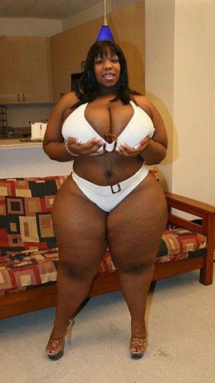 Crystal Claire BBW Negro