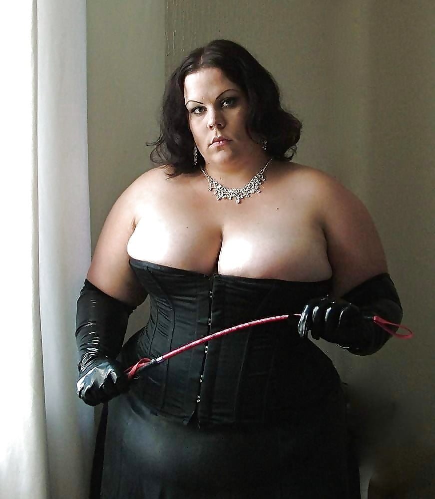 Naked mature fat ladies