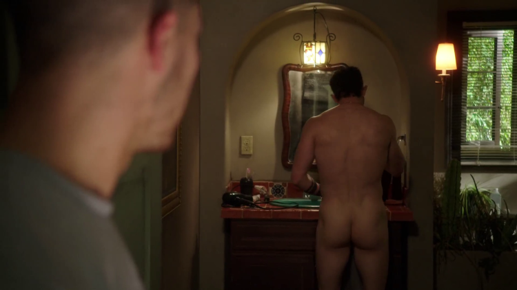 Jonathan Tucker Naked Dick