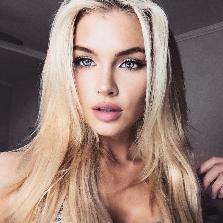 Alena Shishkova 2020