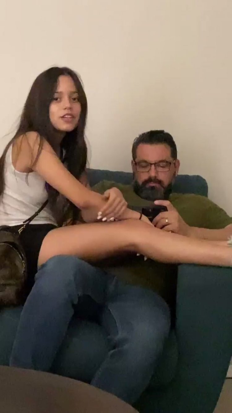 Jenna Ortega DAD
