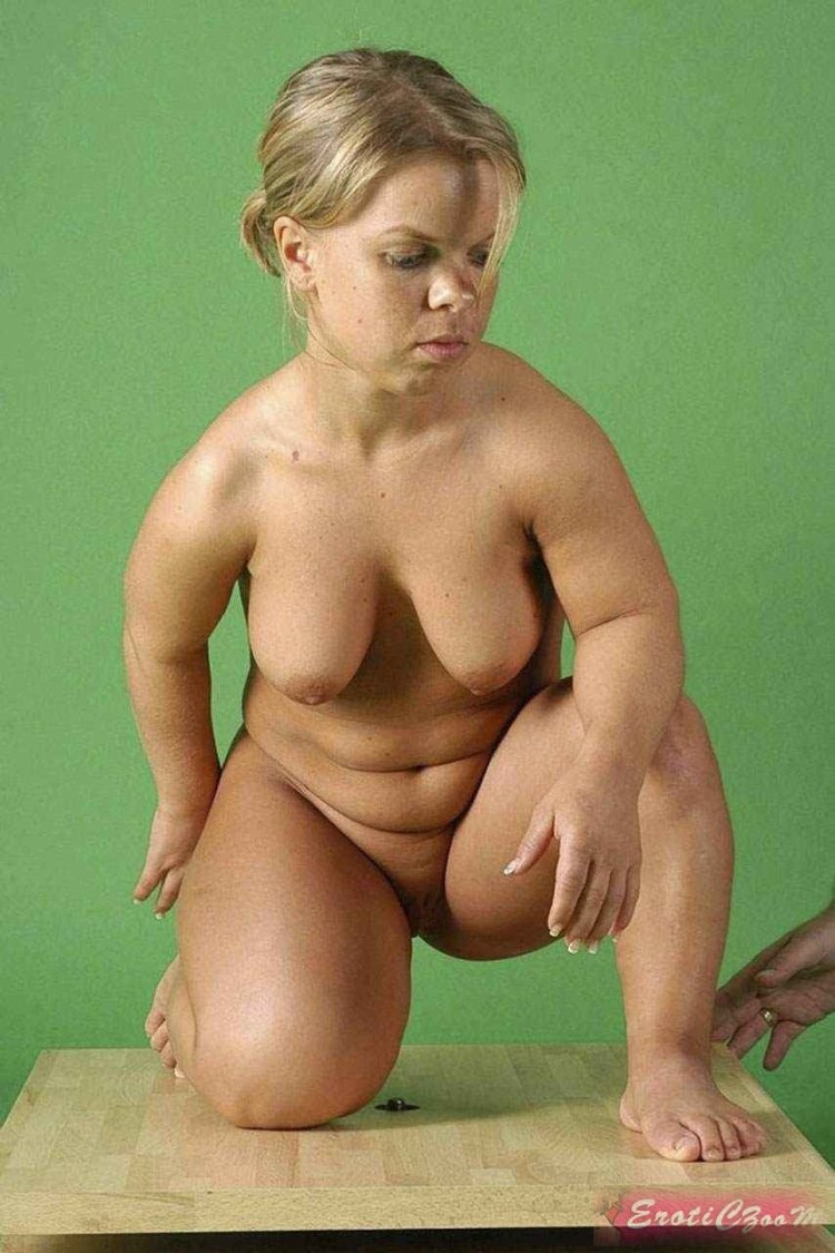 Beautiful naked lilliputes