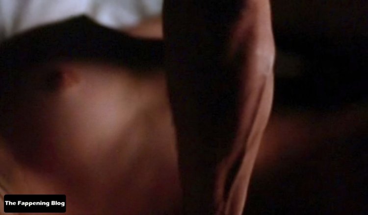 Naked Lee Toppkins naked