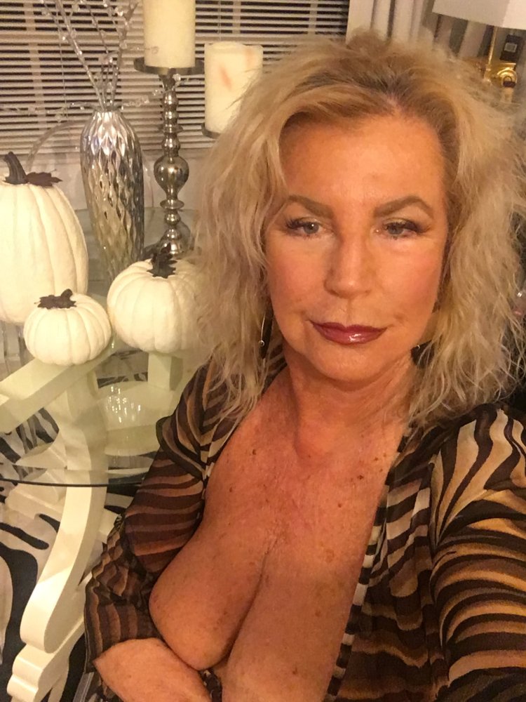 Anneke Van Buren photo nude