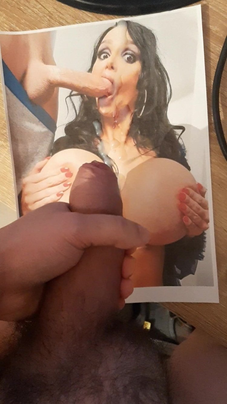 Amy Anderssen - Cums