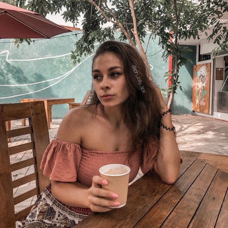 Anastasia Solodkova actress