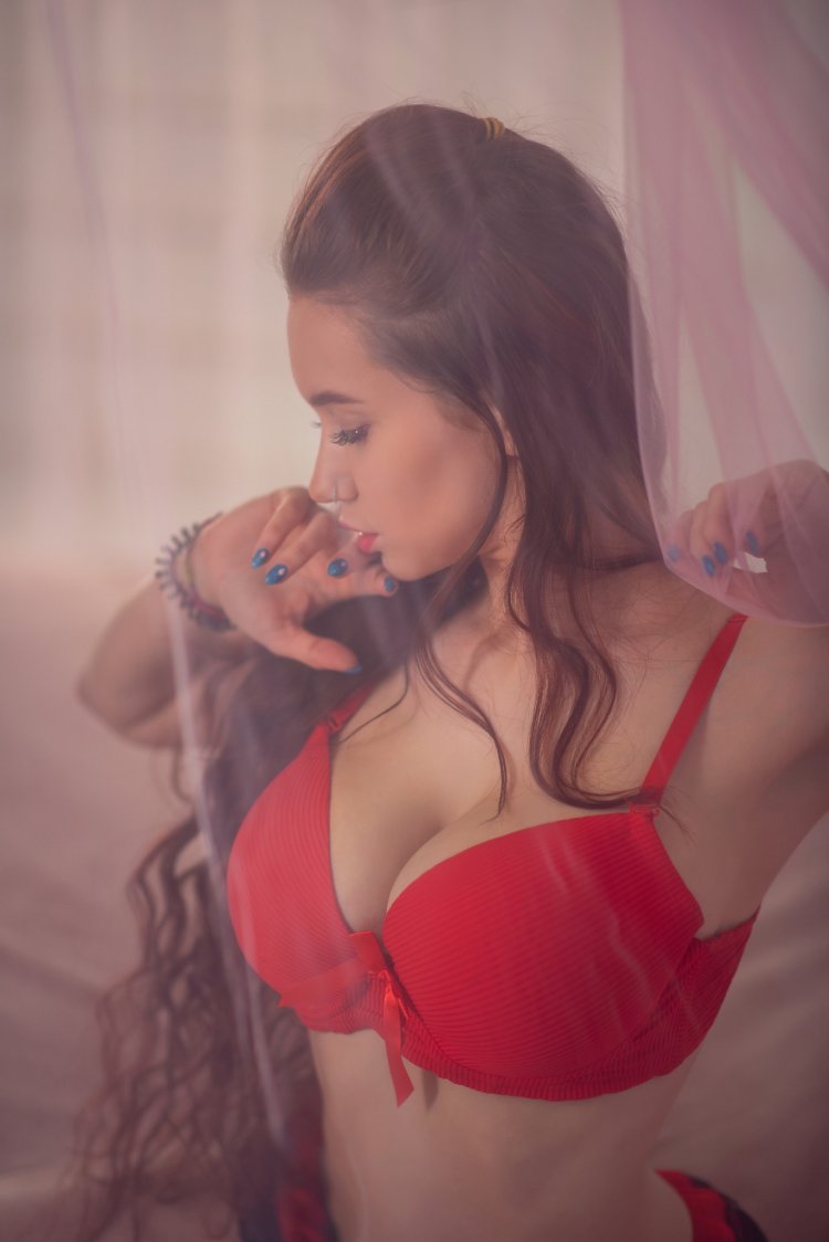 Eric Novikova Bidonotred