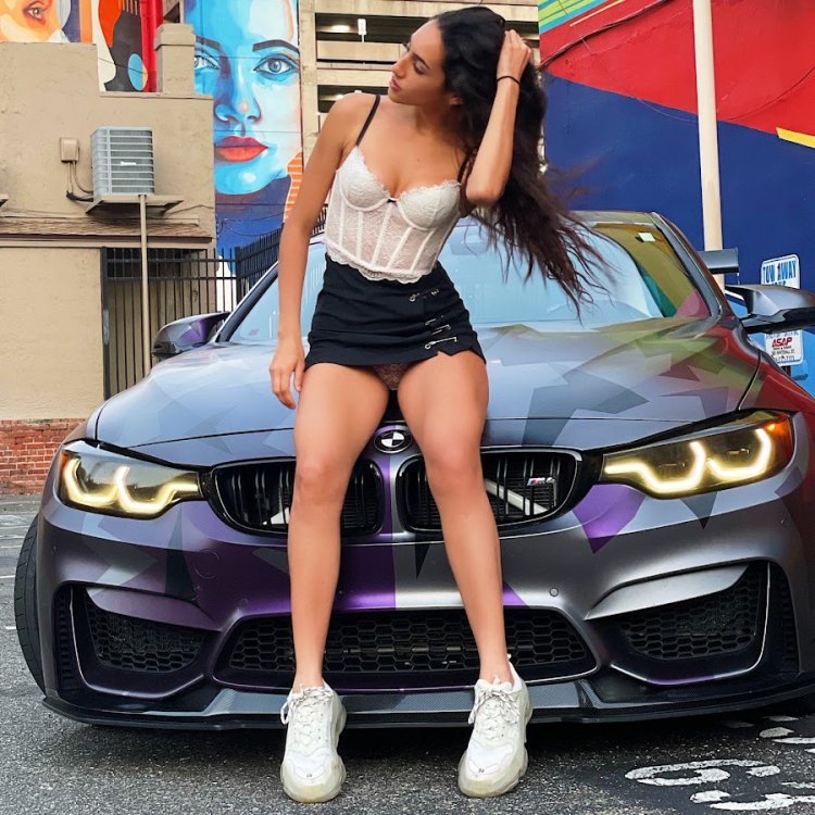 Bella skies aka izzy Green