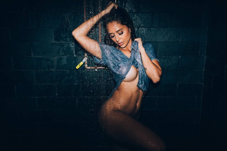 Erotic model Tianna A