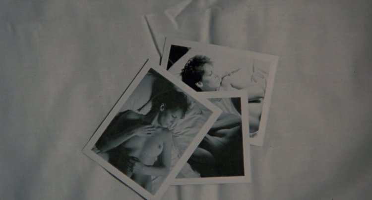 Jamie Lee Curtis 1983 Breast Naked