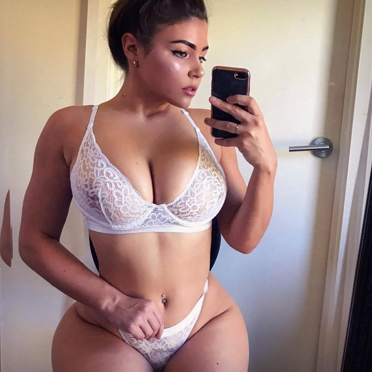 Jem Wolfie in underwear