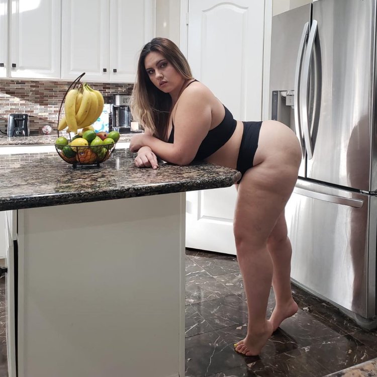 Sabella Monize (Therealsabella