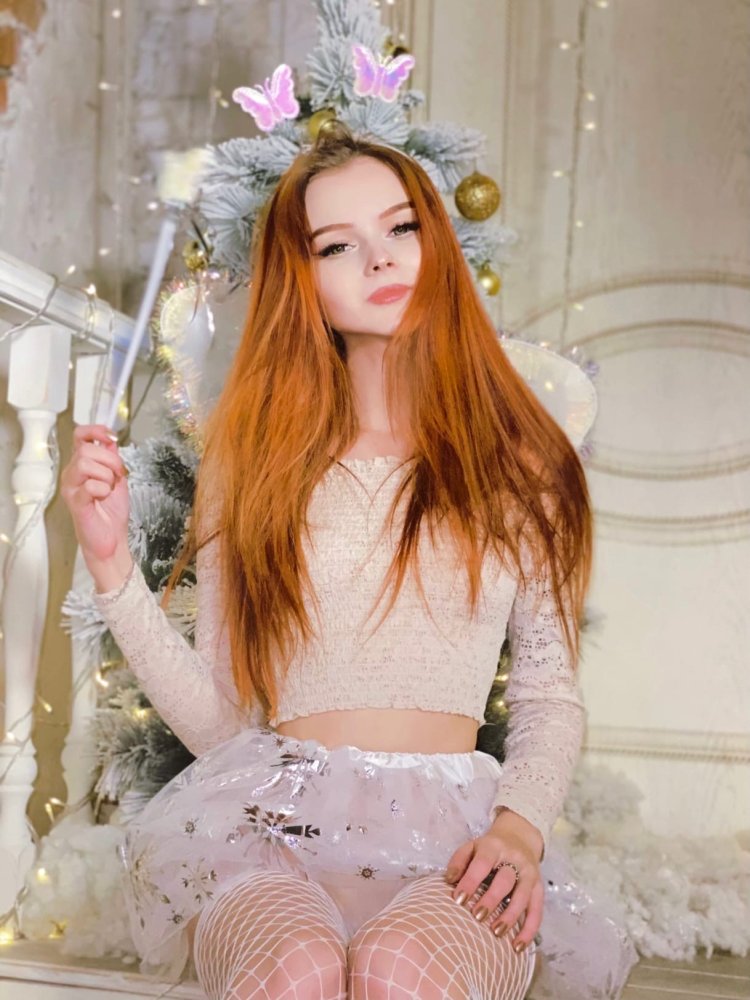 Lana Twininkle Naked