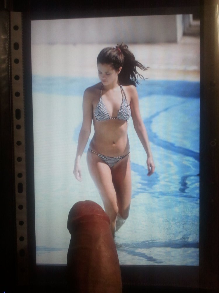 Selena Gomez Cum Tribute Camella