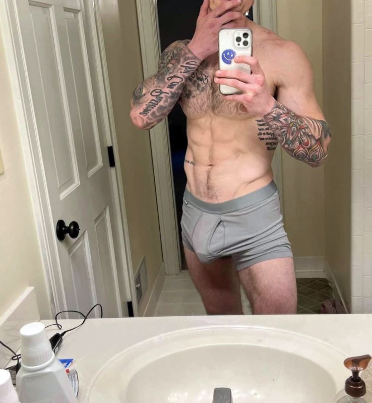 Taylor Holder Leaked