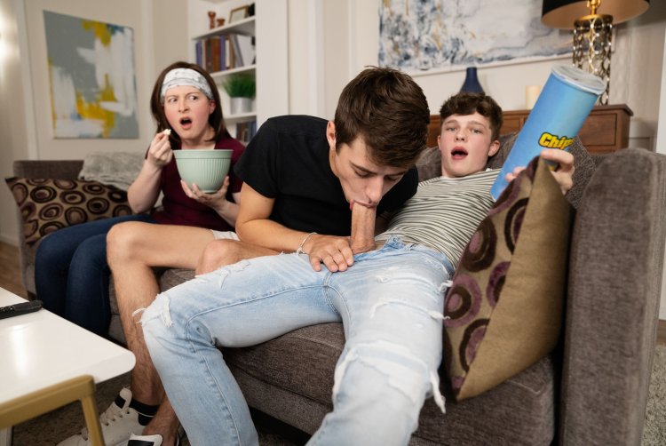 Men - Joey Mills & Jake Preston - Cock Snack