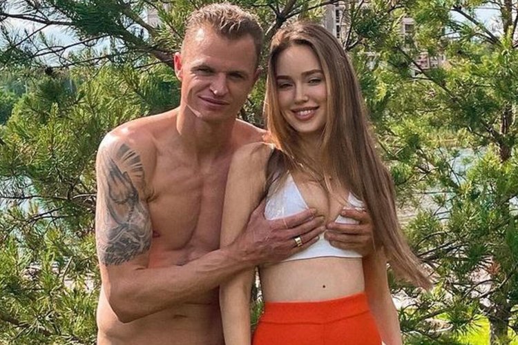 Anastasia Kostenko breast