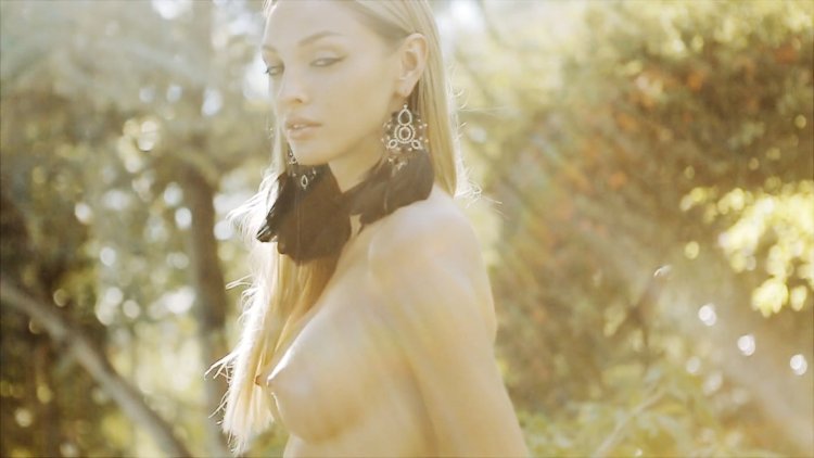 Christina Shater Nude Model