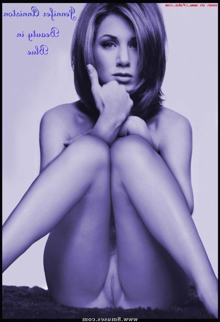 Erotic photos of Jennifer Aniston