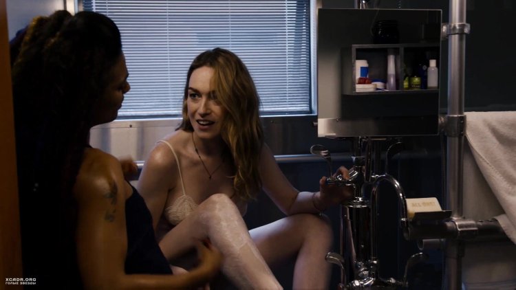 Jamie Clayton 8 Feeling Naked